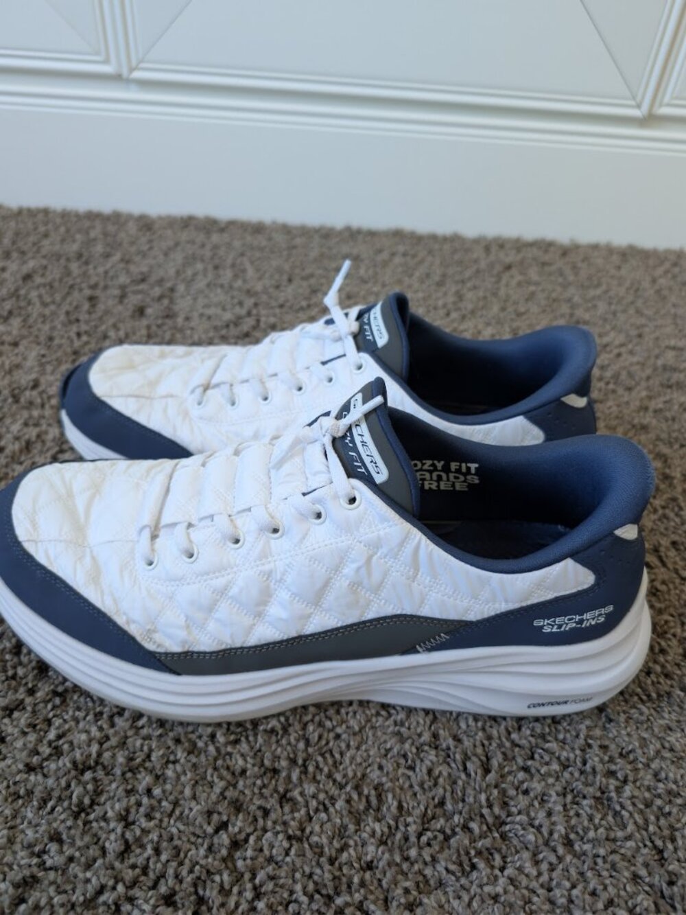 MENS's Size 13 Skechers Slip-ins - Blue & White.